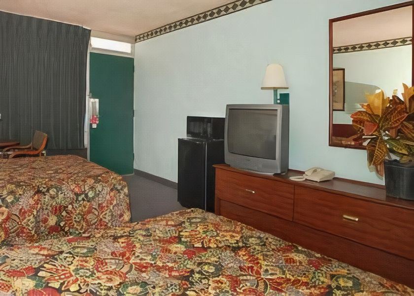 Photo of Bedroom in Winfield