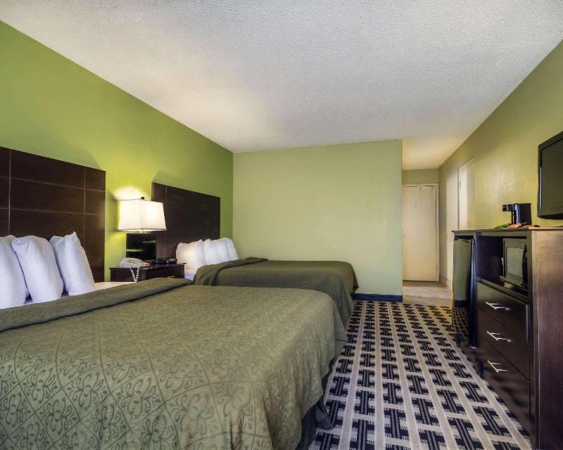 Photo of Bedroom in Pecos