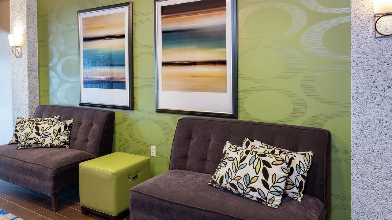 Photo of Livingroom in East Lansing