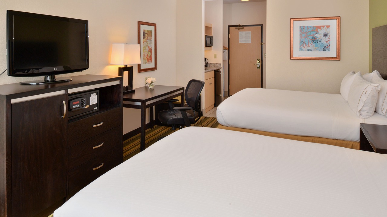 Photo of Bedroom in Northwest Berkeley