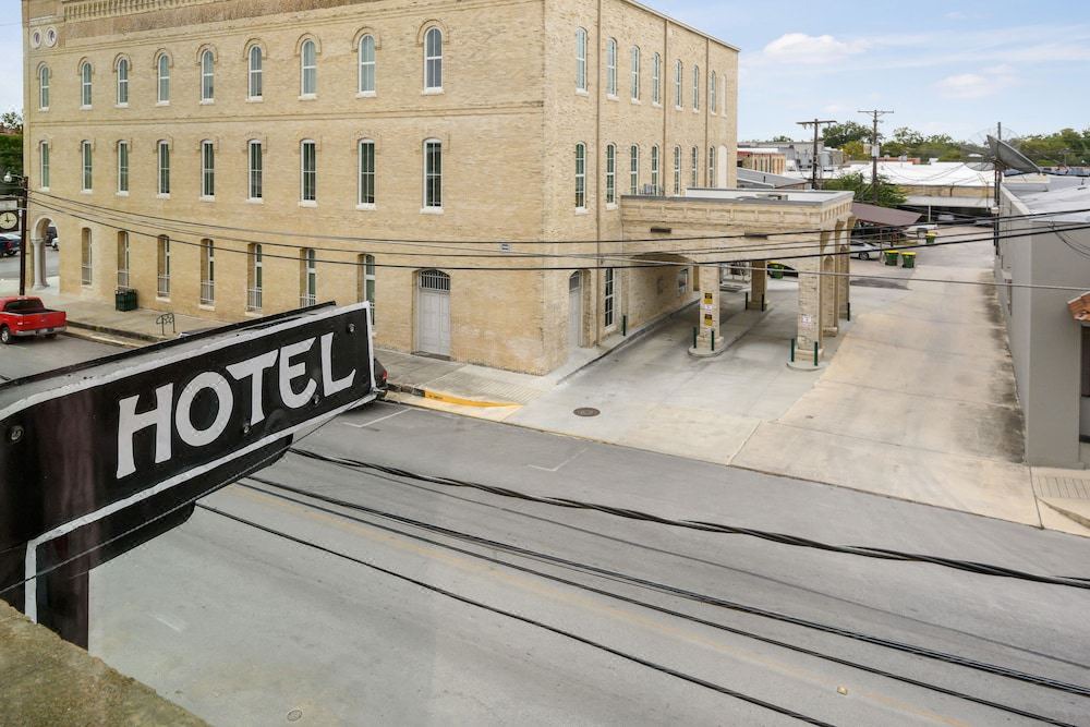 Photo of Buildings in Gonzales