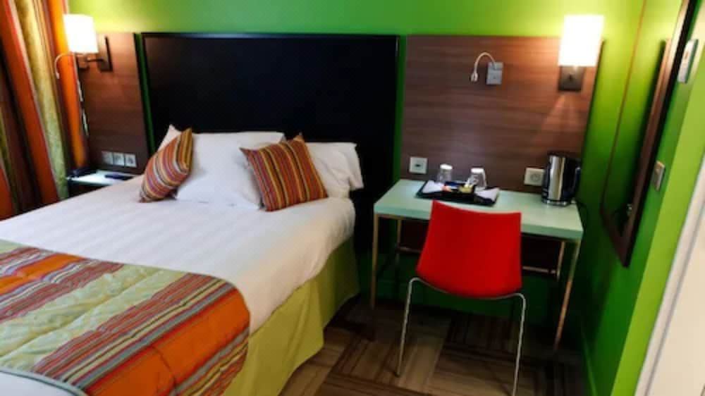Photo of Bedroom in Sainte-Foy-les-Lyon