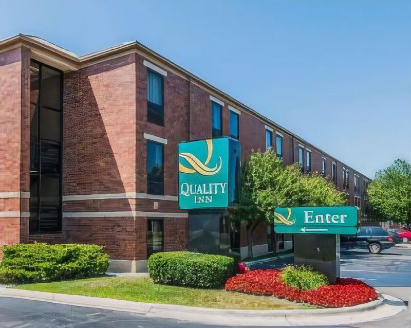 Photo of Buildings in Auburn Hills