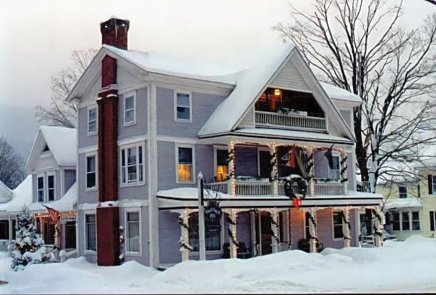 Photo of Buildings in Waterbury