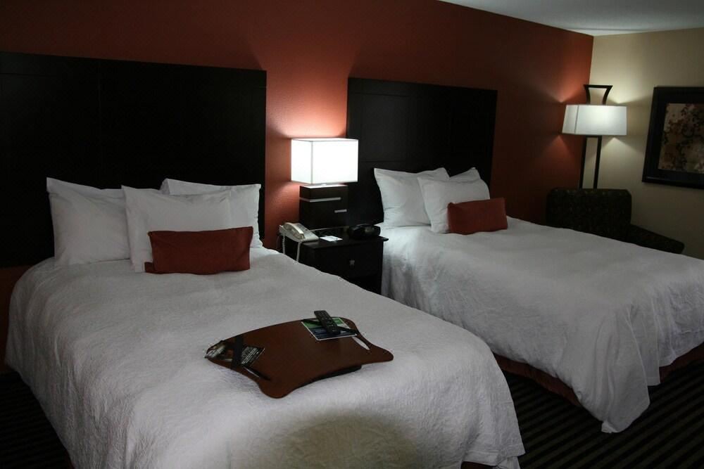 Photo of Bedroom in Tullahoma