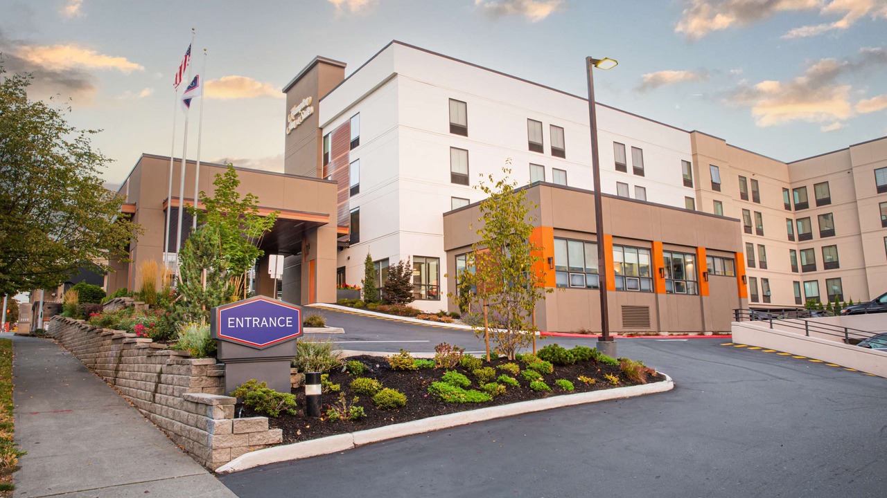 Photo of Buildings in Lower Queen Anne