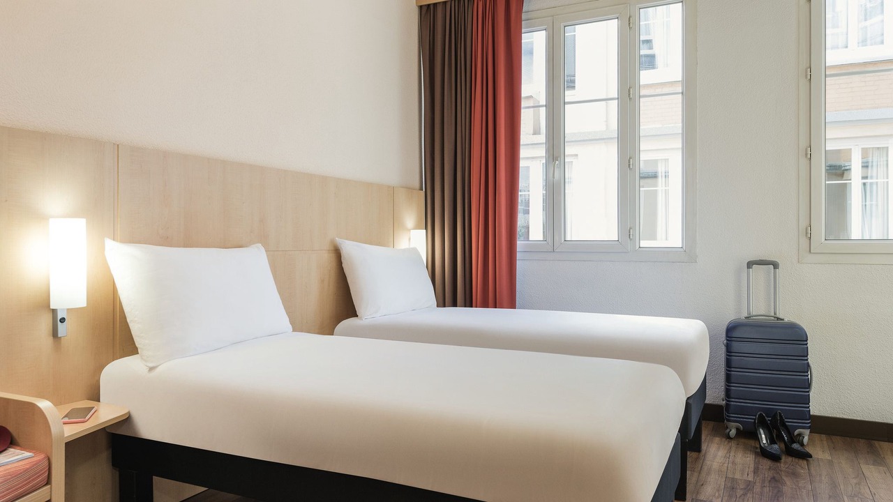 Photo of Bedroom in 18th Arrondissement