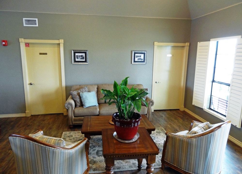 Photo of Livingroom in Kenedy