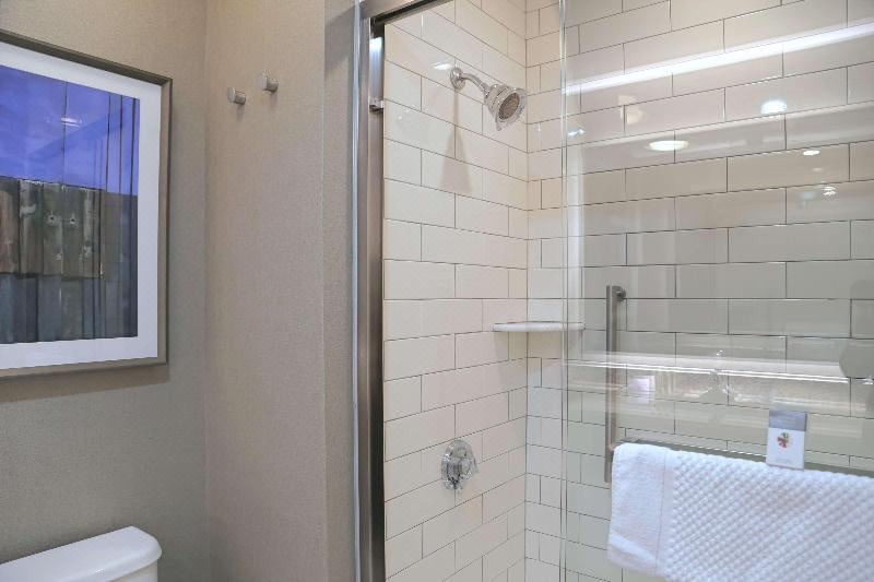 Photo of Bathroom in Rockland