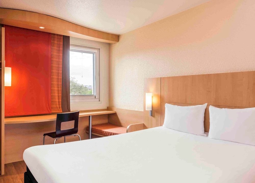 Photo of Bedroom in Cergy