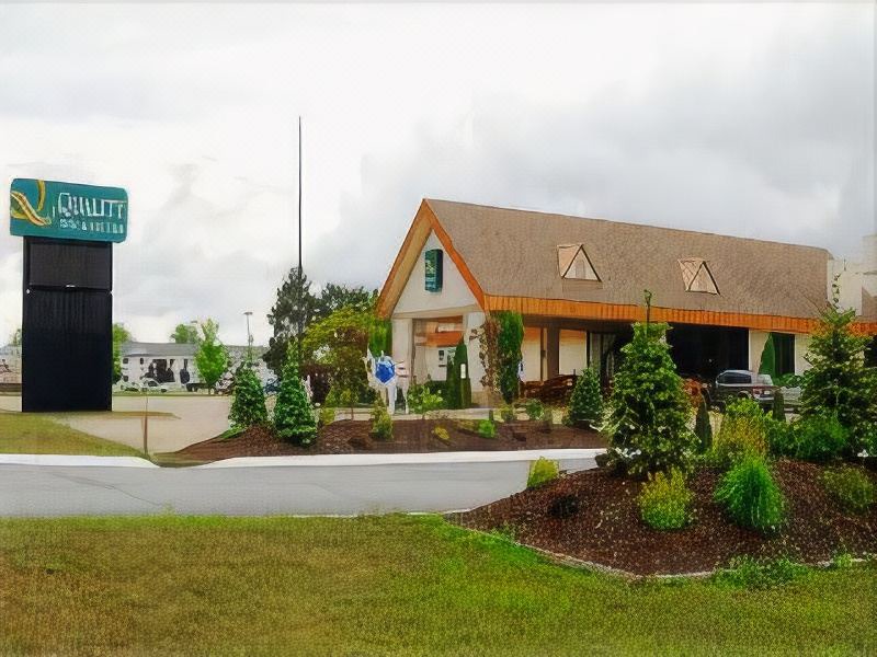 Photo of Buildings in Escanaba