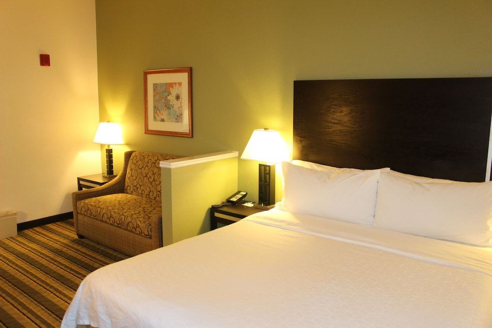 Photo of Bedroom in Northwest Berkeley