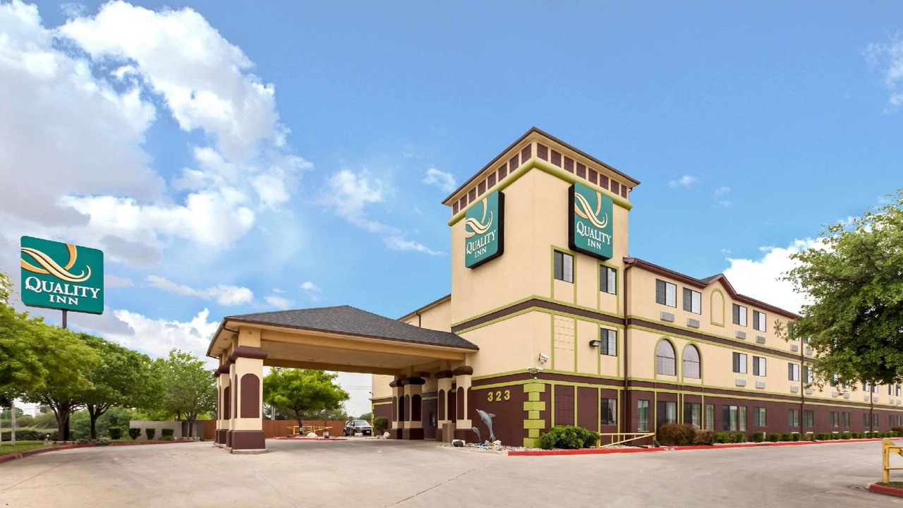 Photo of Buildings in West San Antonio