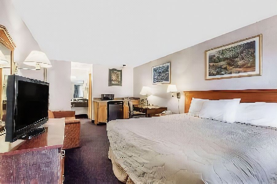 Photo of Bedroom in Edmonds