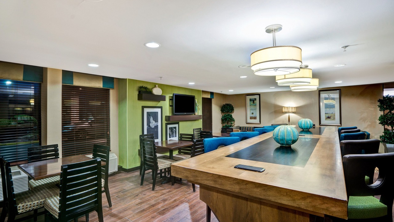 Photo of Livingroom in Milford