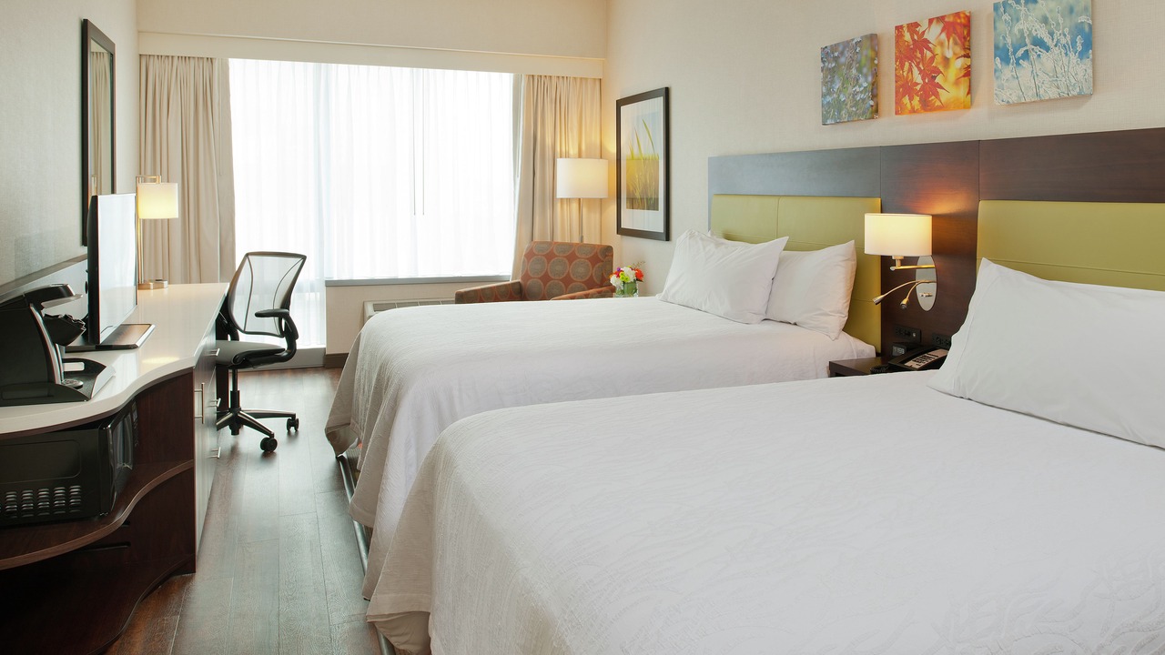 Photo of Bedroom in Downtown Pittsburgh
