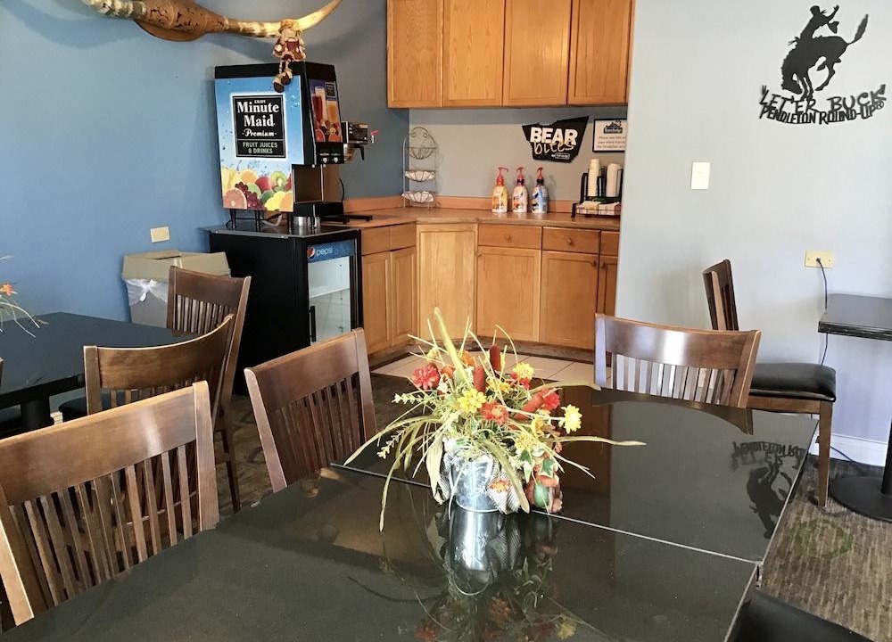 Photo of Livingroom in Pendleton