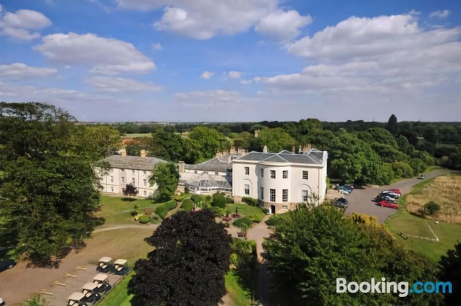 Photo of Buildings in Owston