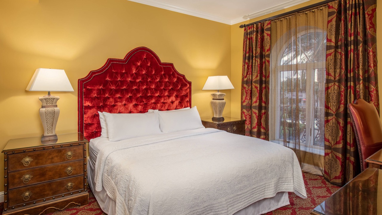 Photo of Bedroom in Downtown Historic District
