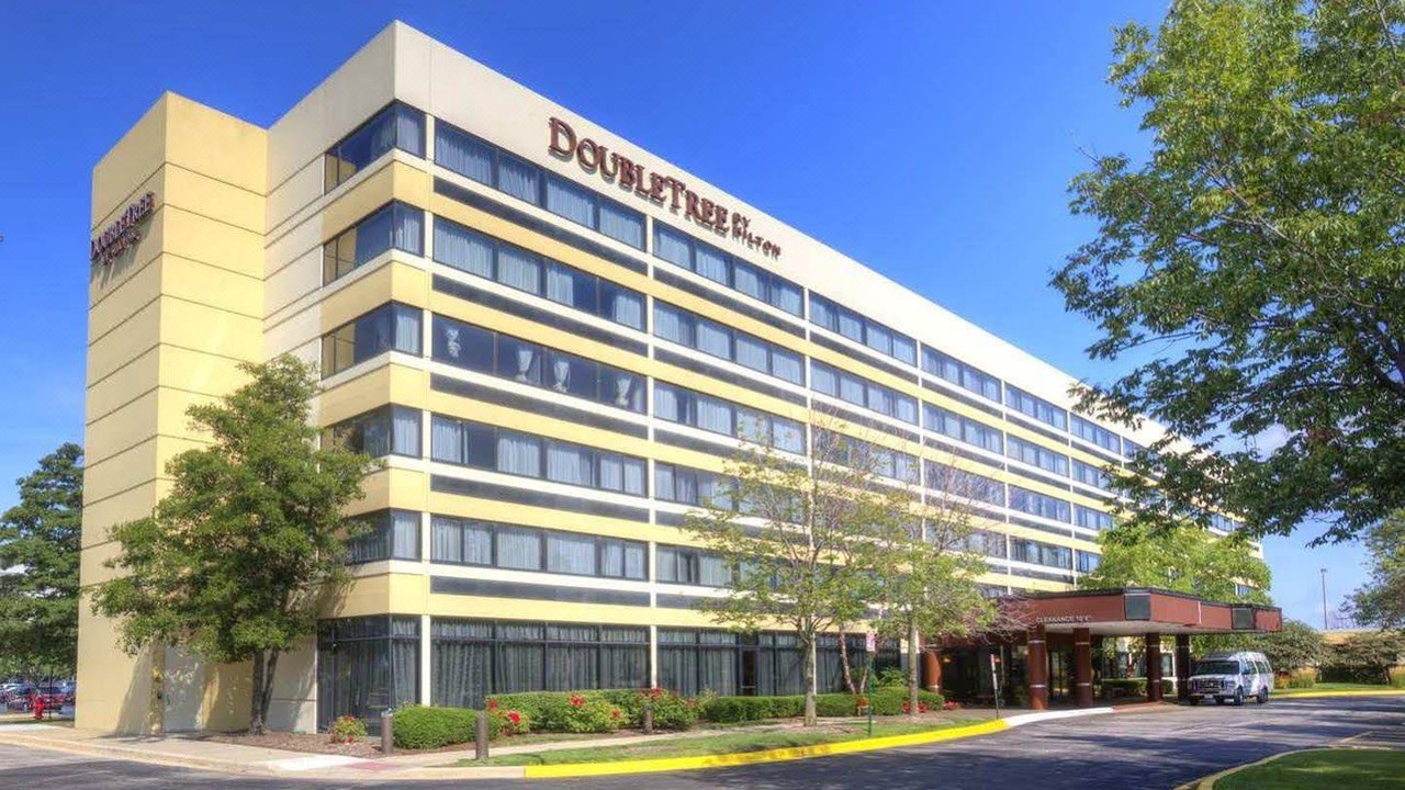 Photo of Buildings in Schaumburg