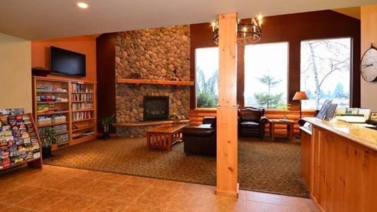 Photo of Livingroom in Sutherlin