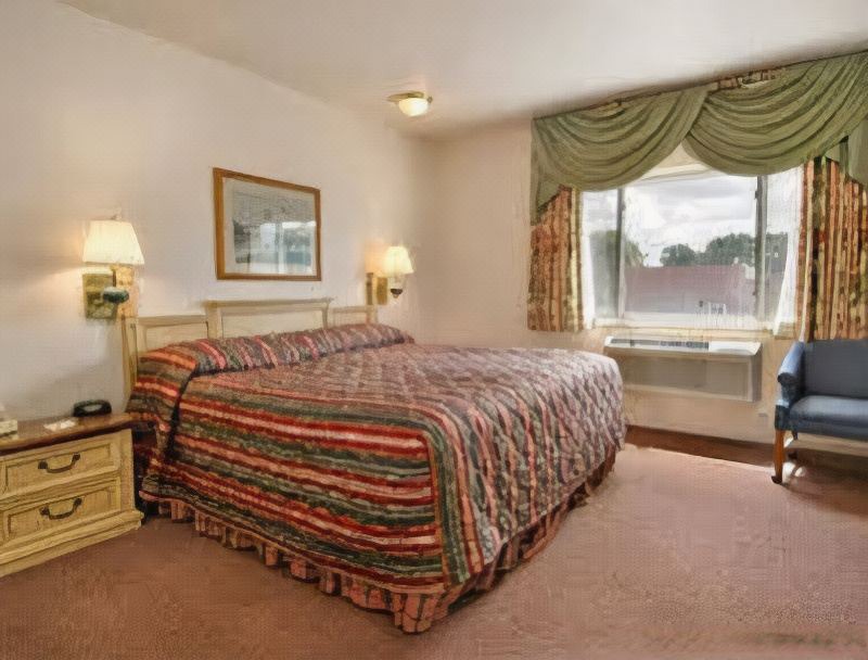 Photo of Bedroom in Kimball
