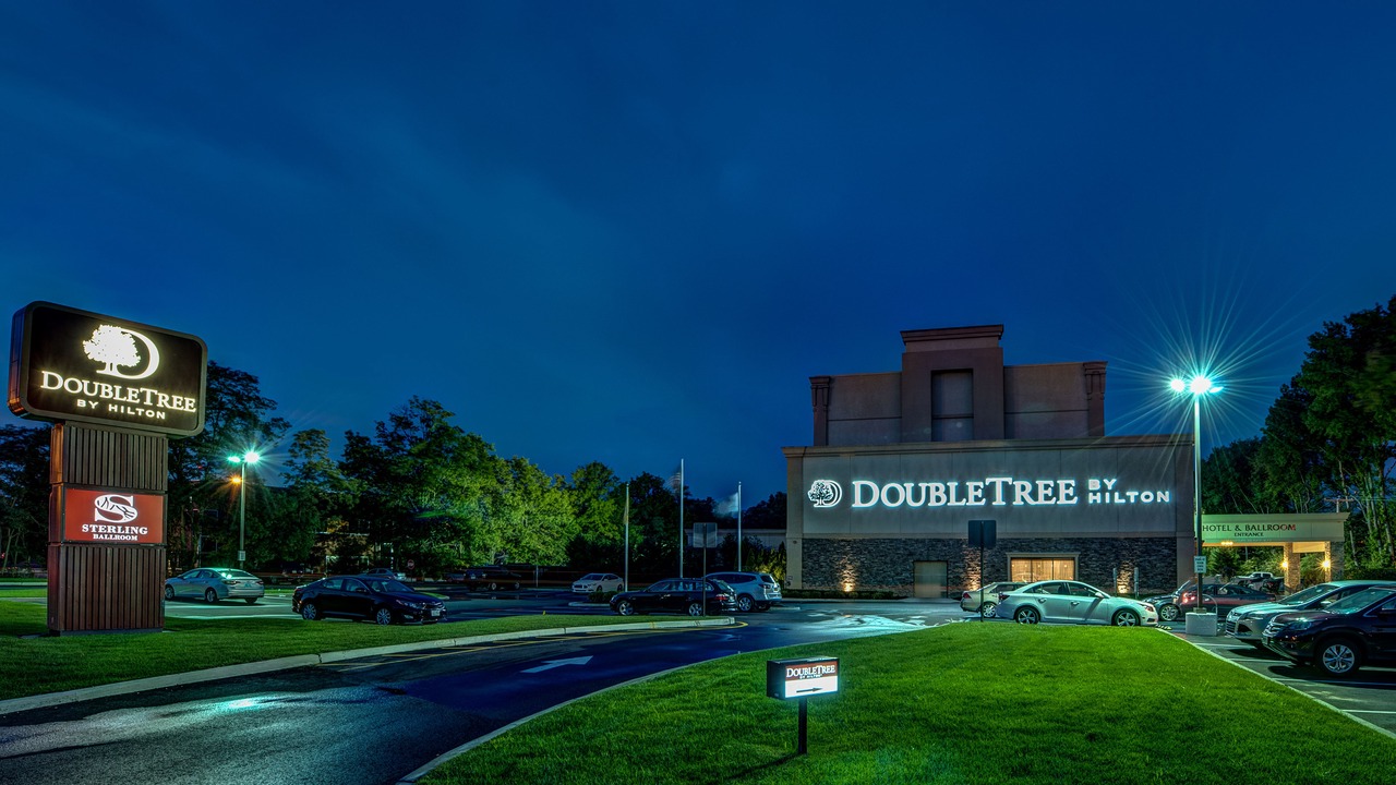 Photo of Buildings in Tinton Falls