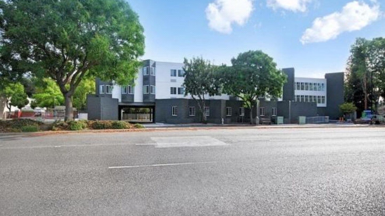 Photo of Buildings in Mountain View