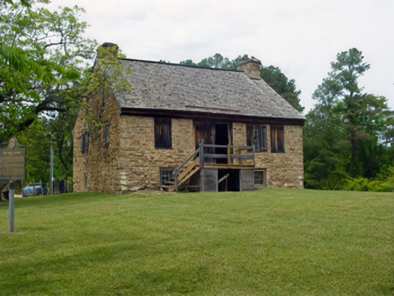 Photo of Buildings in Thomson