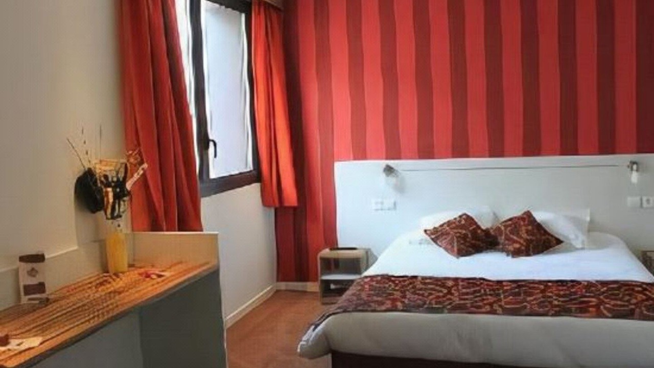 Photo of Bedroom in Saint-Lo