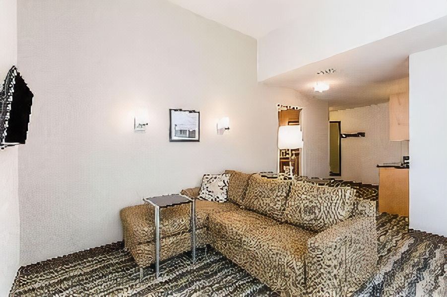 Photo of Livingroom in Avon
