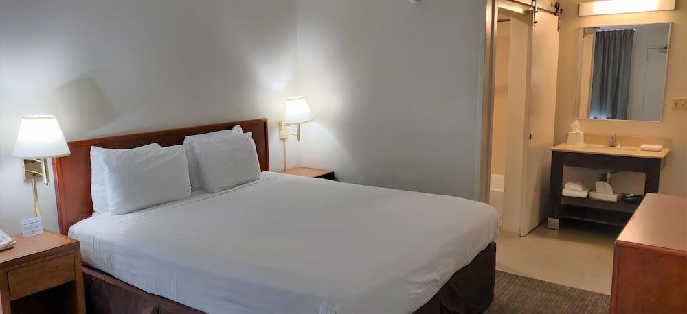 Photo of Bedroom in Buena Park