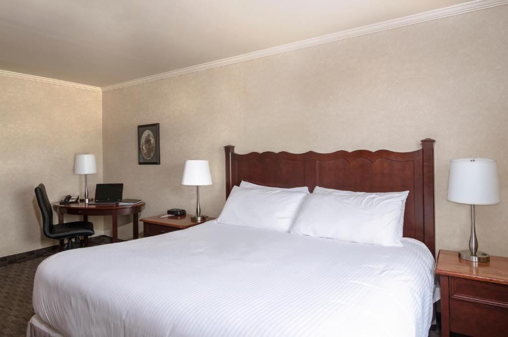 Photo of Bedroom in Grand Falls - Windsor