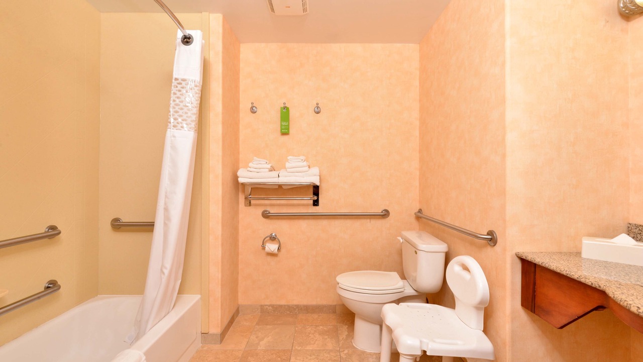 Photo of Bathroom in Grand Island