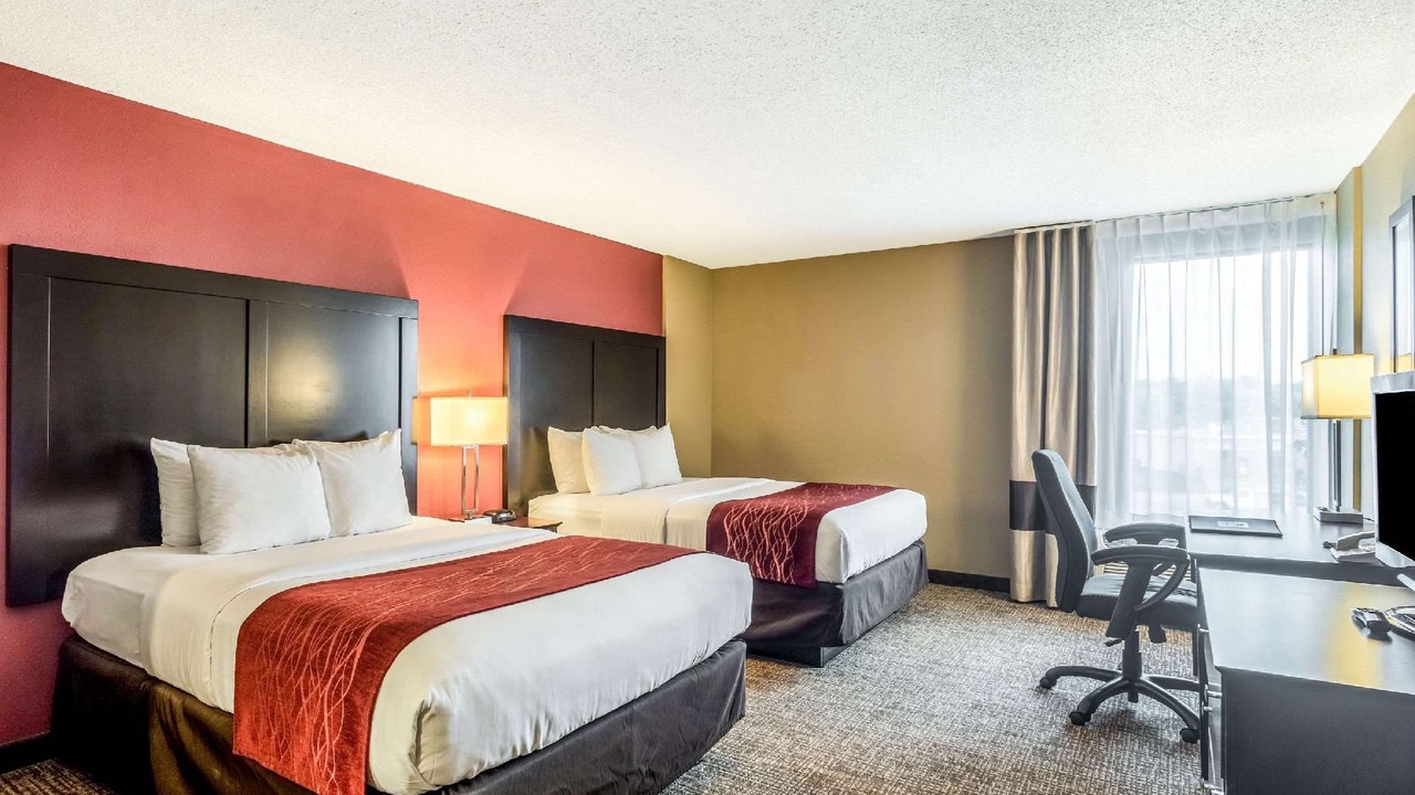 Photo of Bedroom in Des Plaines