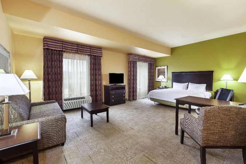 Photo of Livingroom in Owasso