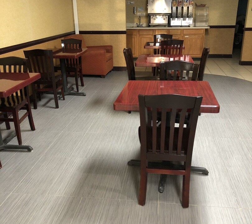 Photo of Livingroom in Perry