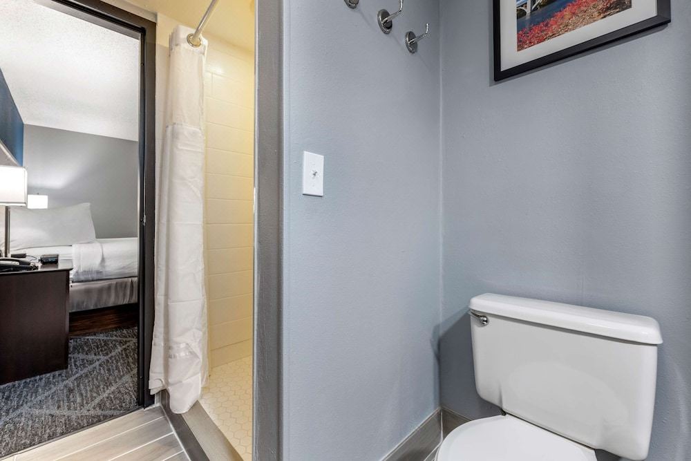 Photo of Bathroom in West Bloomington