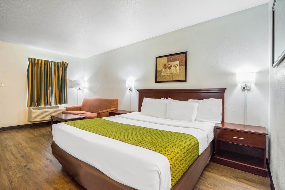Photo of Bedroom in Northwest Raleigh
