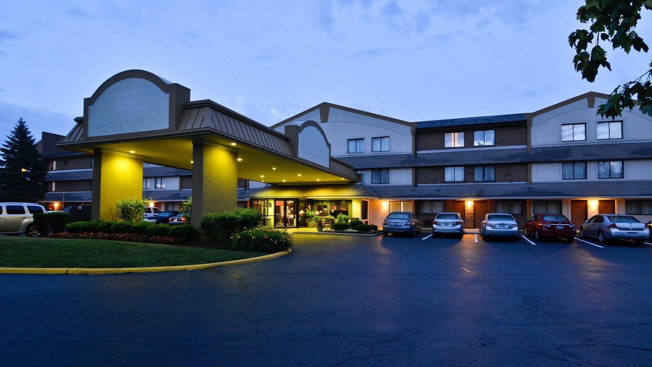 Photo of Buildings in Naperville