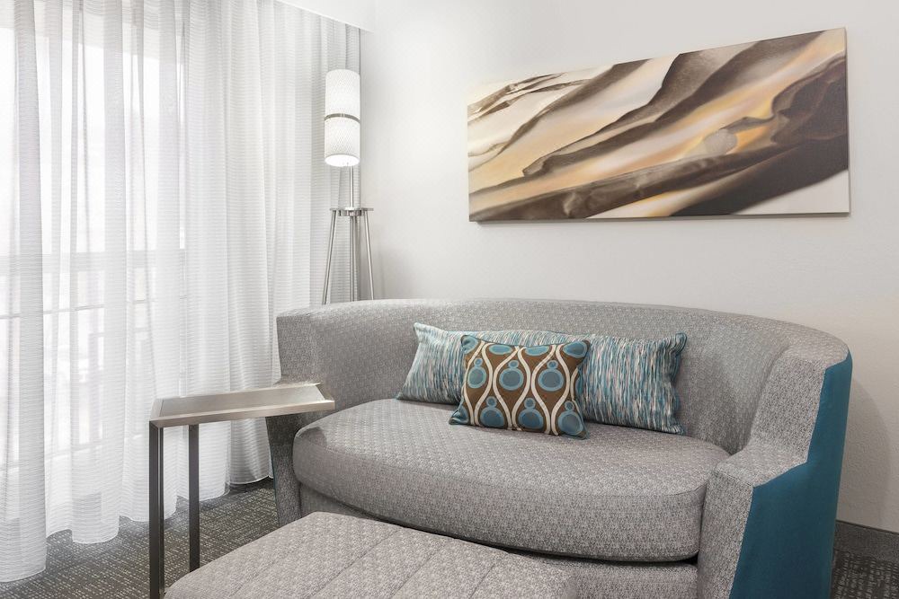 Photo of Livingroom in Asheville