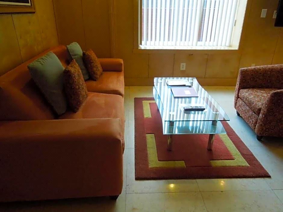 Photo of Livingroom in Mount Vernon Square