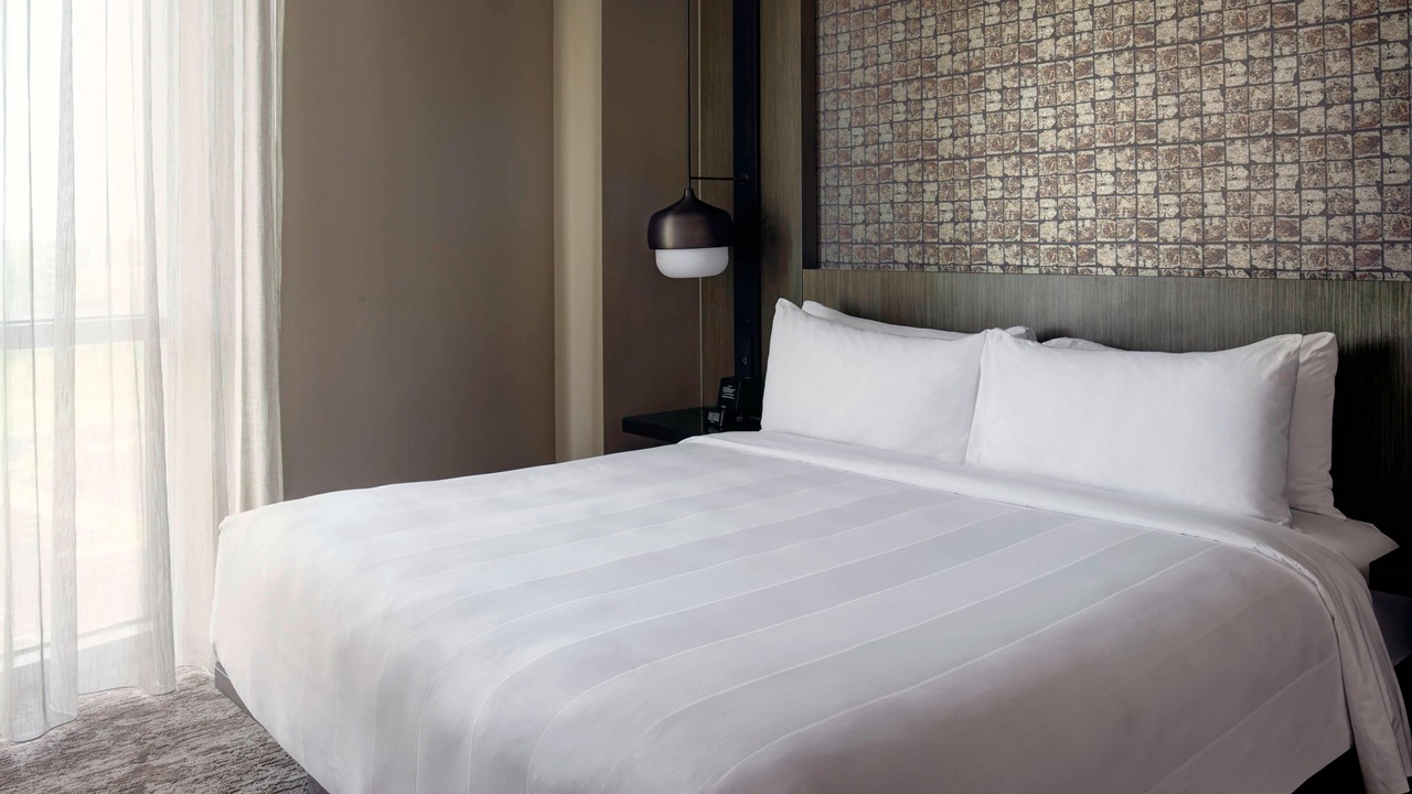 Photo of Bedroom in Burr Ridge