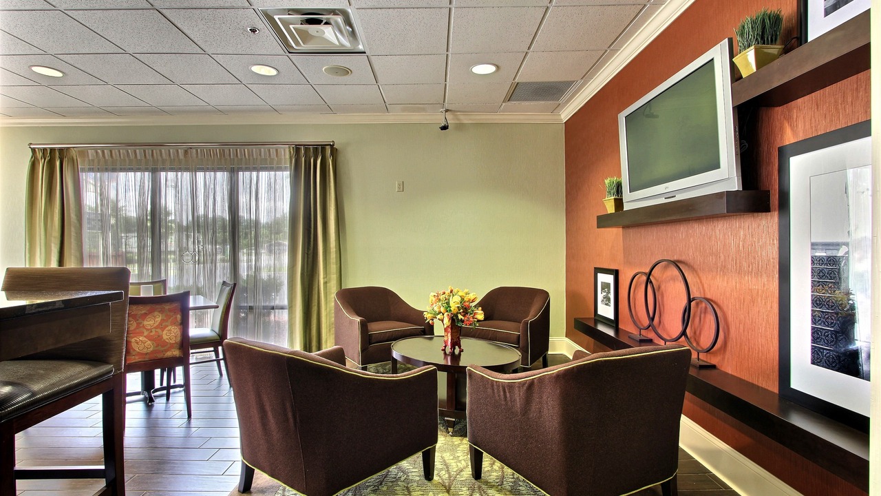 Photo of Livingroom in Richmond Hill