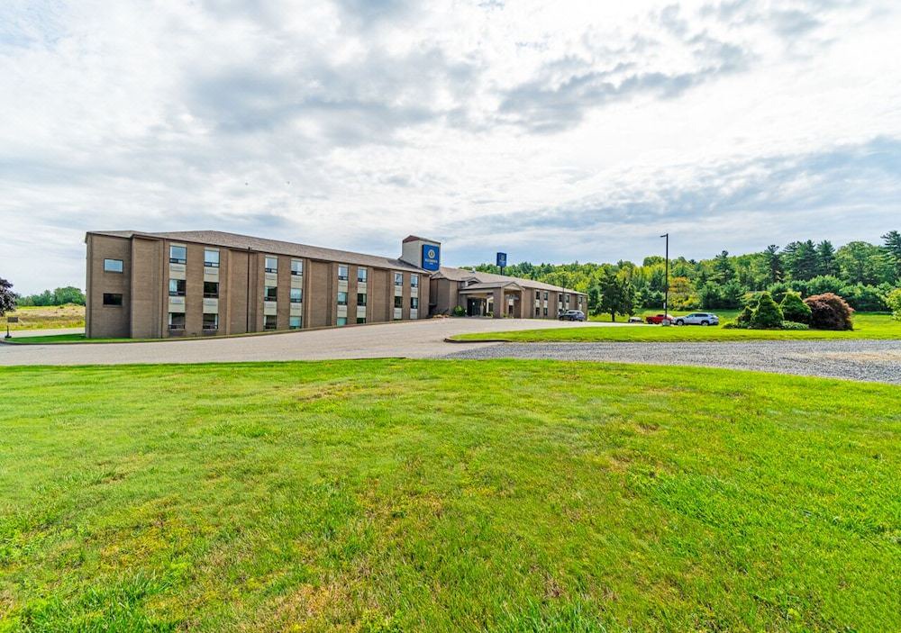 Photo of Buildings in New Minas