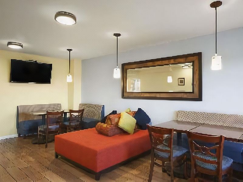 Photo of Livingroom in Wrightstown