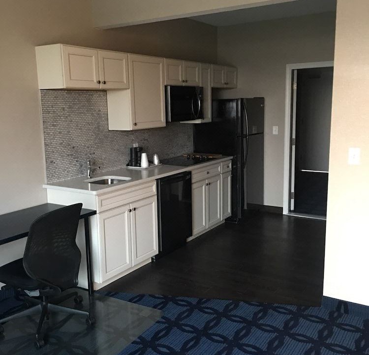 Photo of Others in Hannibal