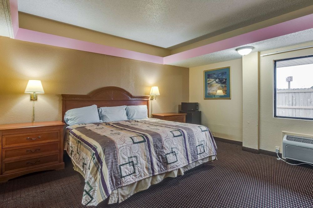 Photo of Bedroom in Midwest City