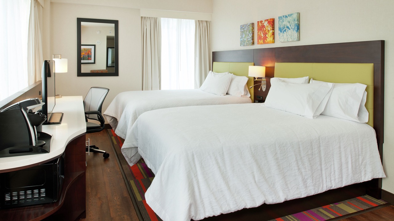 Photo of Bedroom in Downtown Pittsburgh