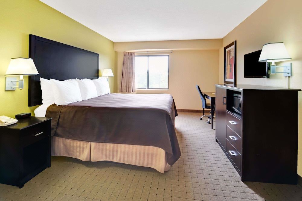 Photo of Bedroom in DeSoto
